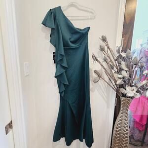 Alabalaya Dark Green One Shoulder Prom/Cocktail Dress- Women's Medium